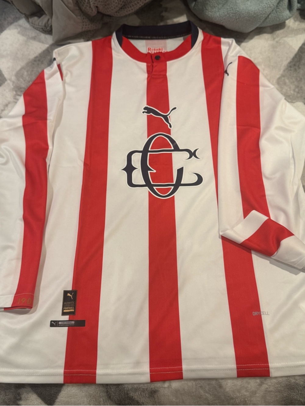 Puma chivas Men’s Red & White Striped Long Sleeve Shirt